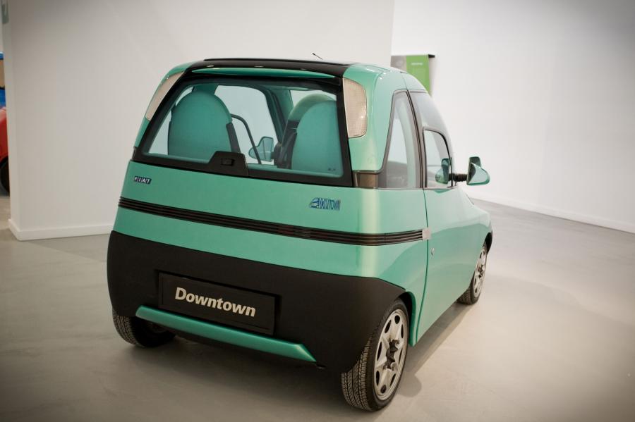  Fiat Downtown Concept 1993 года  (фото 2 из 3)